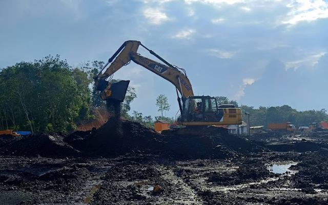 News - Bekerja pada saat musim hujan