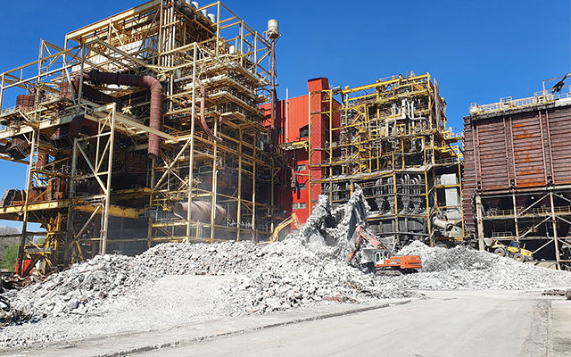 Reciclaje de residuos de hormigón con la machacadora de mandibulas MB Crusher