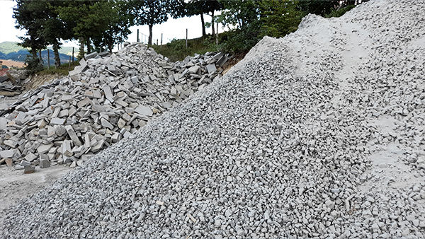 LP | Istituzionale | 2023 02 | Quarry |  Roads | EN