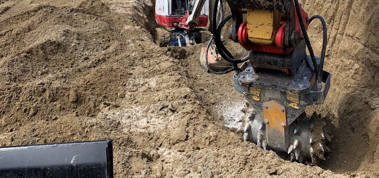 MB Crusher Rock Grinder for Riverbed Construction