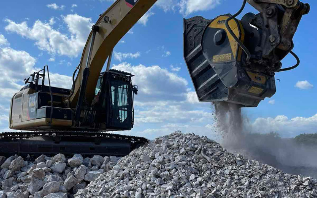 Crushing Aggregates Tax Levies with MB Crusher 