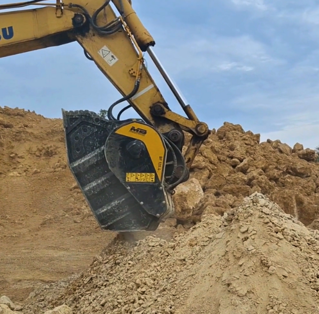 News - Your excavator can be a crusher