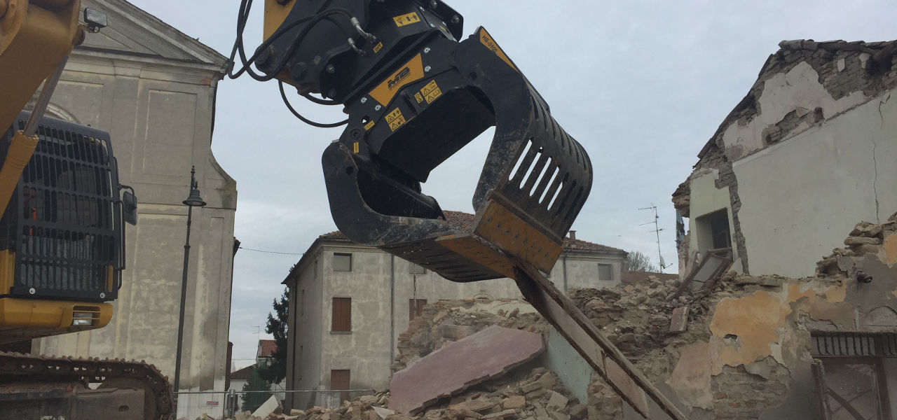 Pinza seleccionadora MB-G 900 para una demolición selectiva