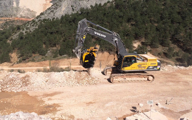 Cuando el mantenimiento de la vialidad en la cantera se convierte  en sinónimo de seguridad y ganancia