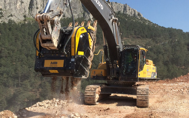 BF135.8 excavator Volvo