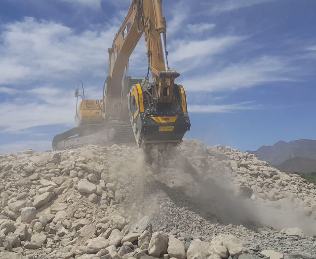 MB Crusher, demostración de sus equipos en México