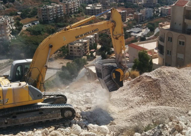 News - The innovation of MB Crusher for the shopping mall construction in the Middle East