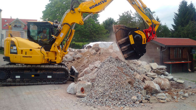  - MB Crusher's smallest model gets an upgrade : the S4 series 