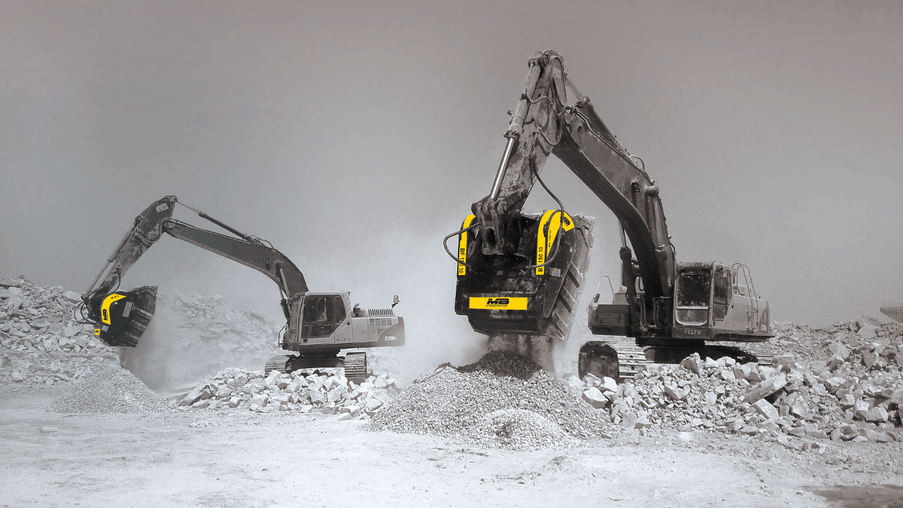 MB Crusher a Conexpo