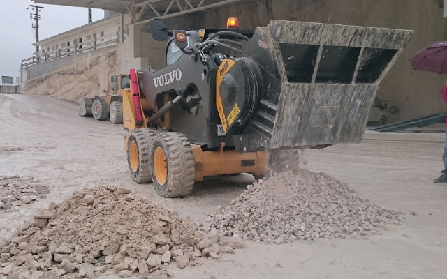 MB Crusher Buckets for your skid steer