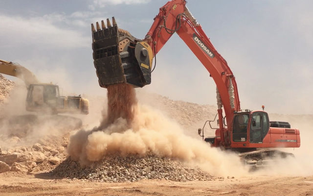 MB Crusher auf der Steinexpo 