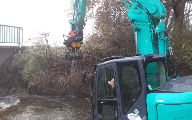 Eine Fräse… unter Wasser