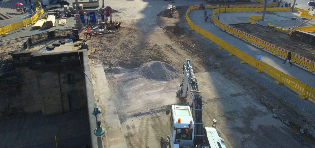 KEIN VERKEHR MEHR AUF DER BRÜCKE BV AUGUSTUSBRÜCKE