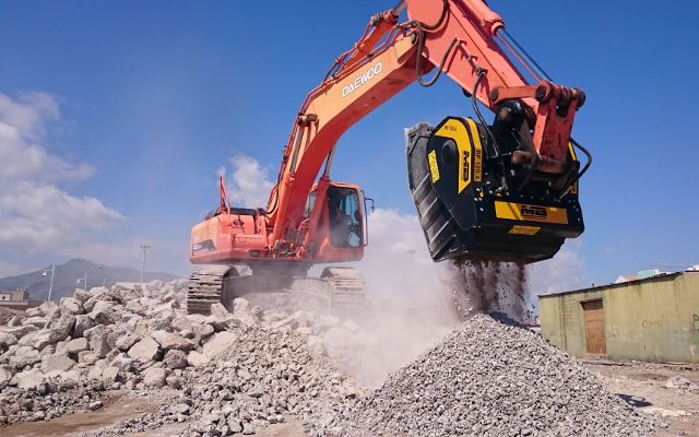 MB CRUSHER, CRÉATEUR D'IDÉES DEPUIS 2001