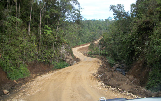 Papa Guinea Road, MB Crusher