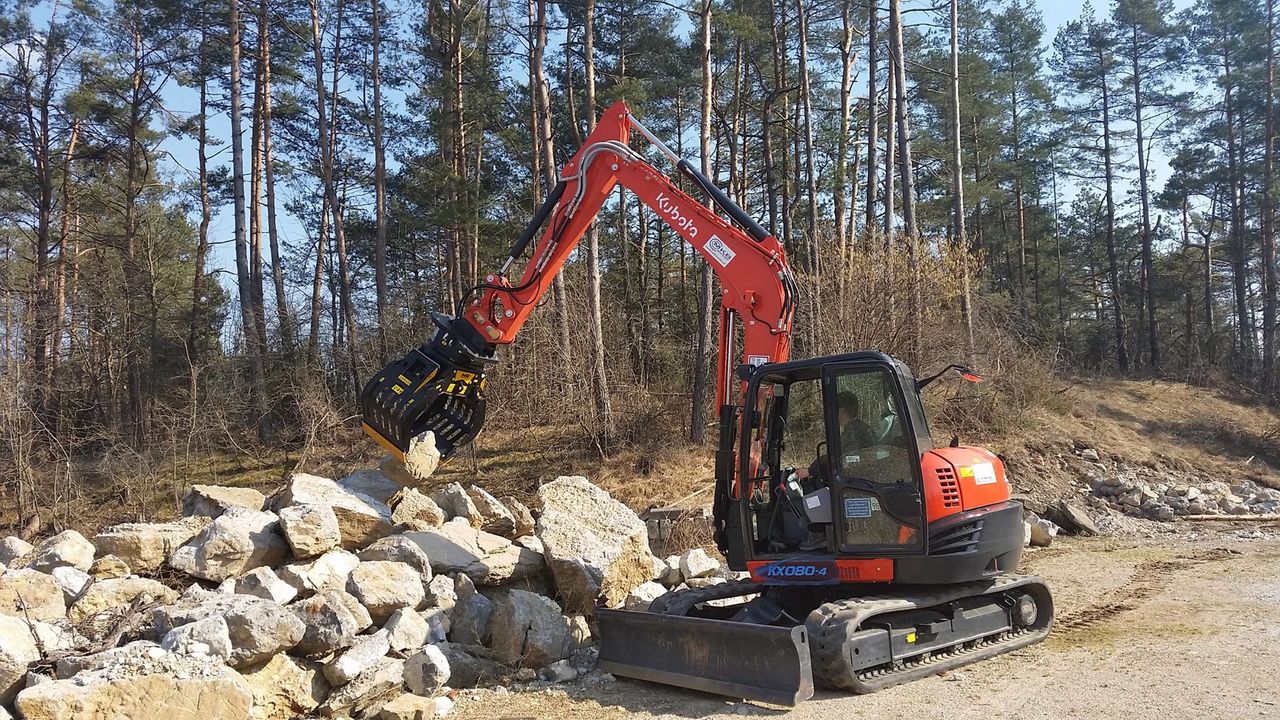 MB-G600 working in Slovenia