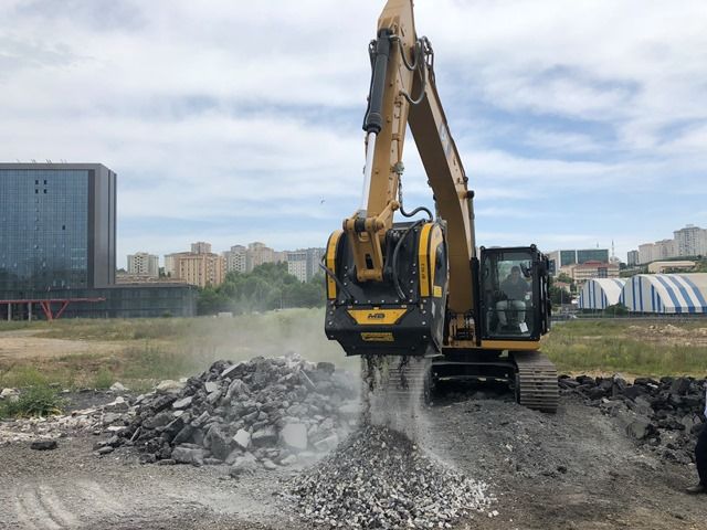 MB CRUSHER - AUGUST DEMO TOUR