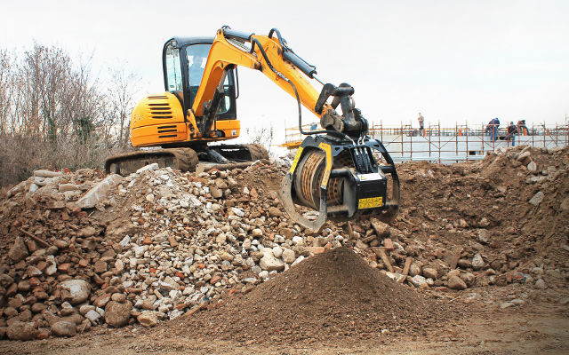 Lost in the ruins? Find a solution with MB Crusher