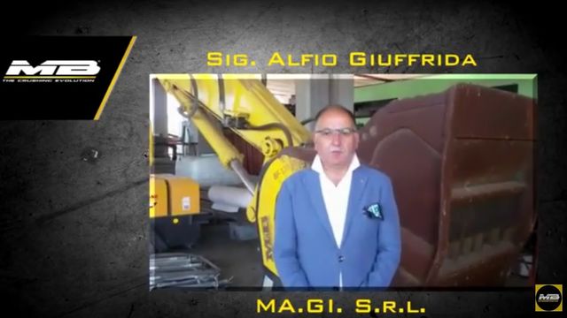 Avere una benna frantoio MB facilita diversi lavori - intervista con MA.GI. srl 