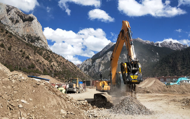 How MB Crusher Bucket can solve your productivity issue in one of the most challenging North Eastern state of India