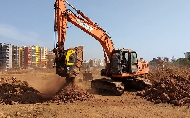 There was only one solution to recycle inside Adani port