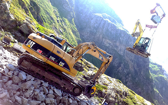 News - Strada in discesa per i lavori in alta montagna