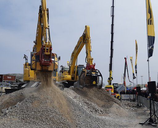 Plus d’une dizaine de show en live chez MBcrusher : De World of Concrete à Bauma, 2020 promet d’être riche en événement