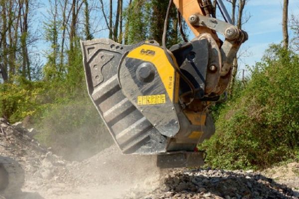 Godet-concasseur BF90.3