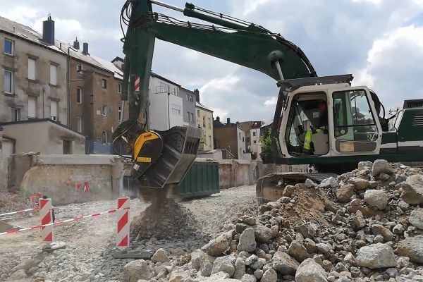 MIT DER MB-CRUSHER PRODUKTPALETTE STEIGERN INNERSTÄDTISCHE BAUSTELLEN DEN UMSATZ