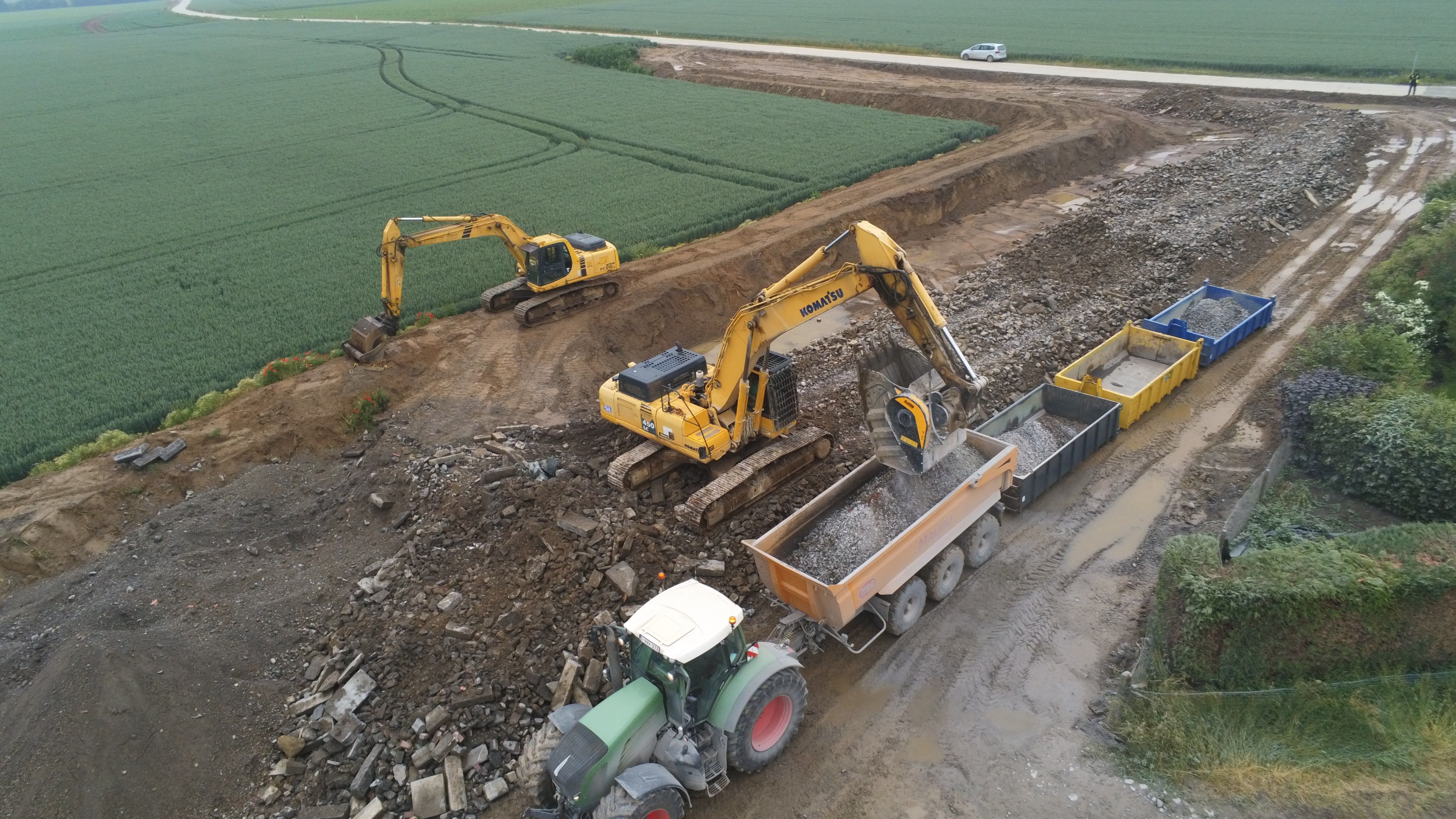 Ein recyclingzentrum auf jeder Baustelle