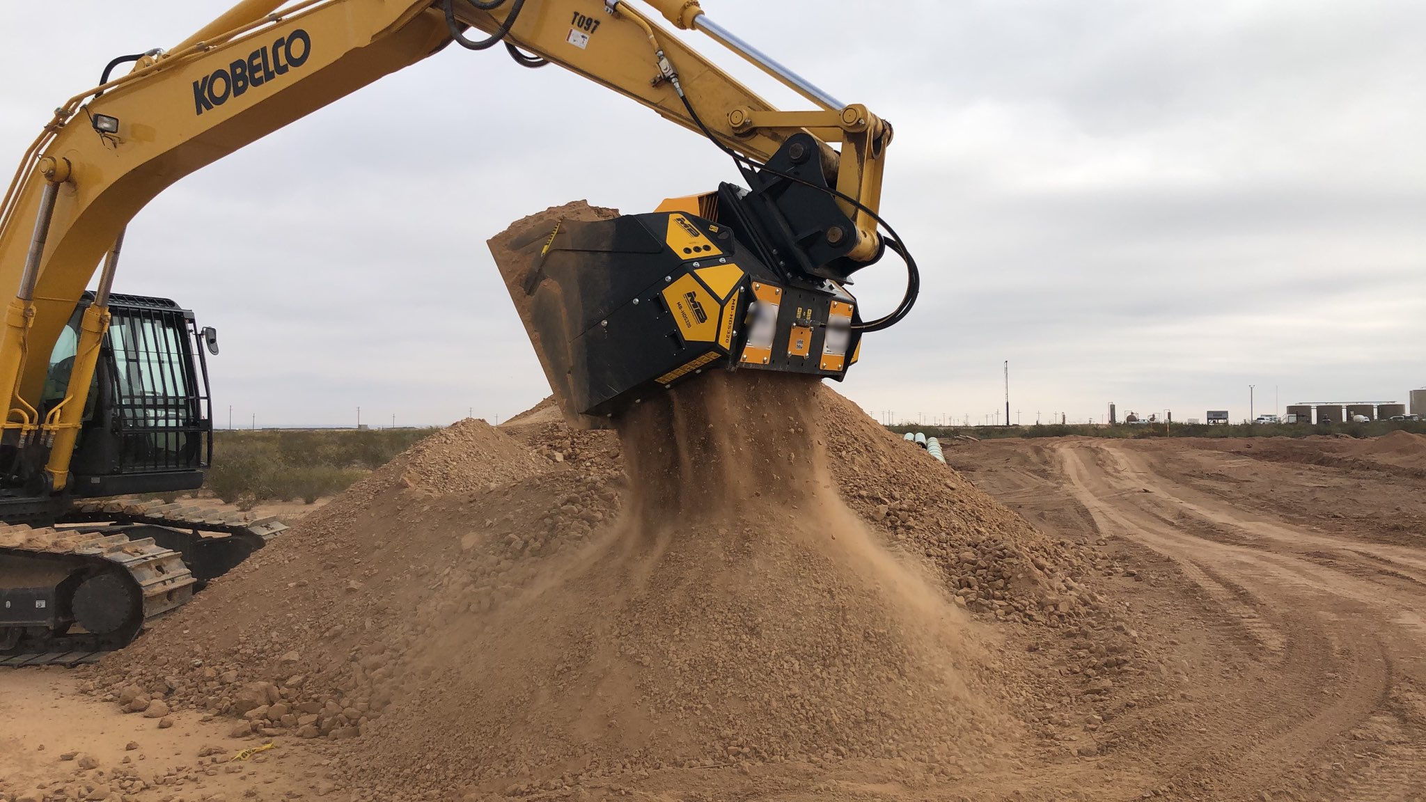 It isn’t just a bucket and it suits every carrier