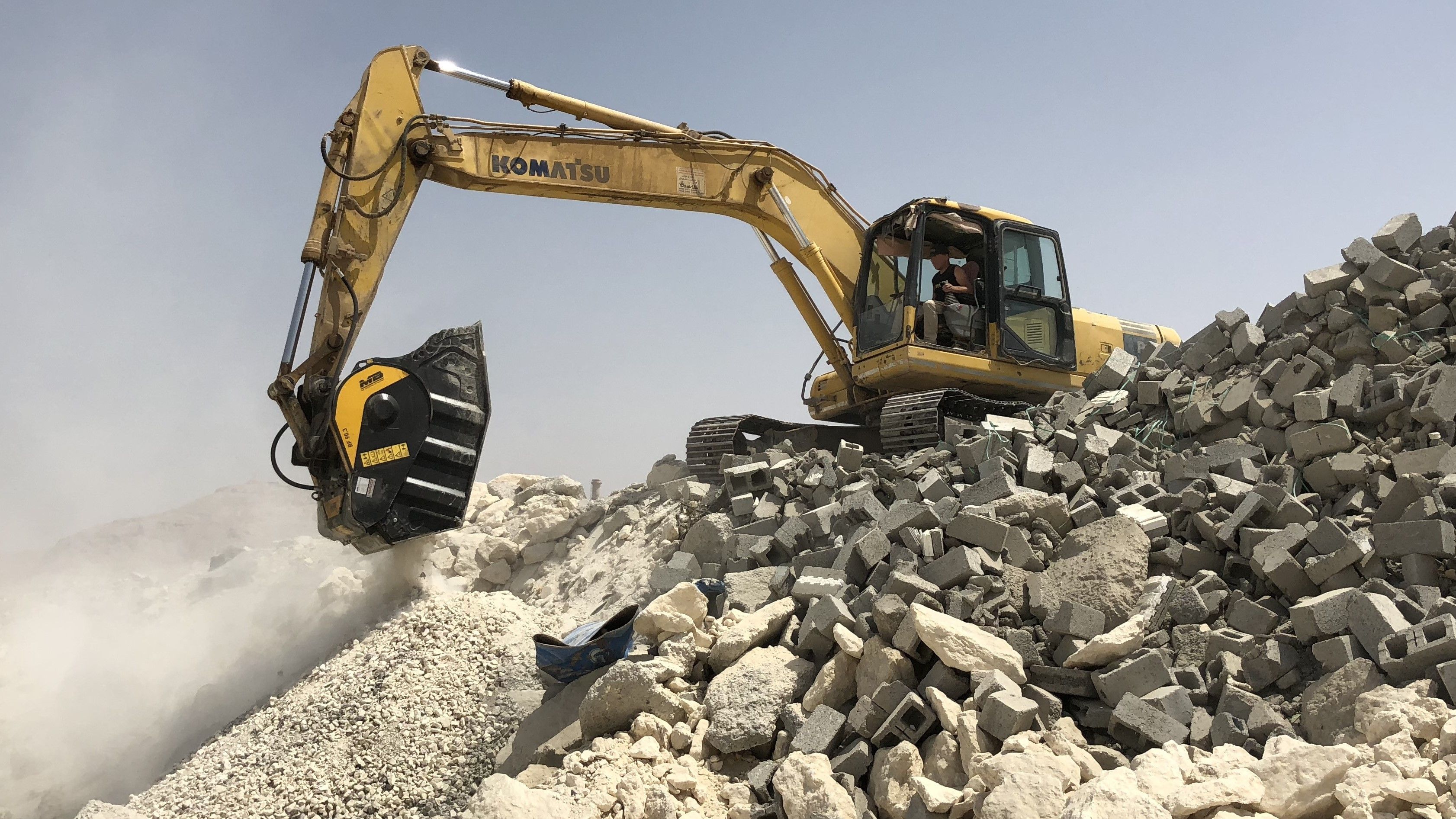 One of the buckets on the demo lineup is a crowd favorite, the BF90.3 crusher bucket.